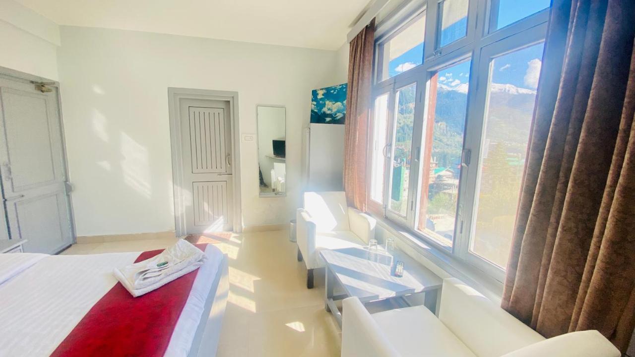 Hotel Meadows View, Near Mall Road Manali Eksteriør billede