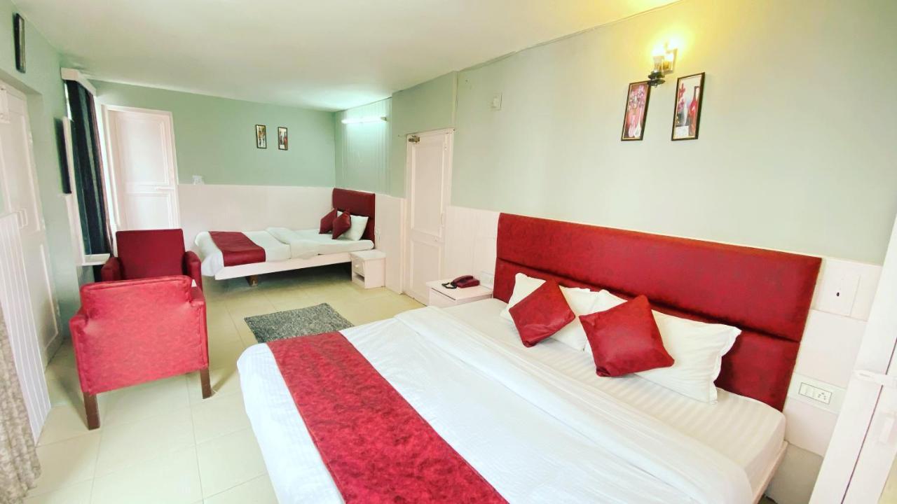 Hotel Meadows View, Near Mall Road Manali Eksteriør billede